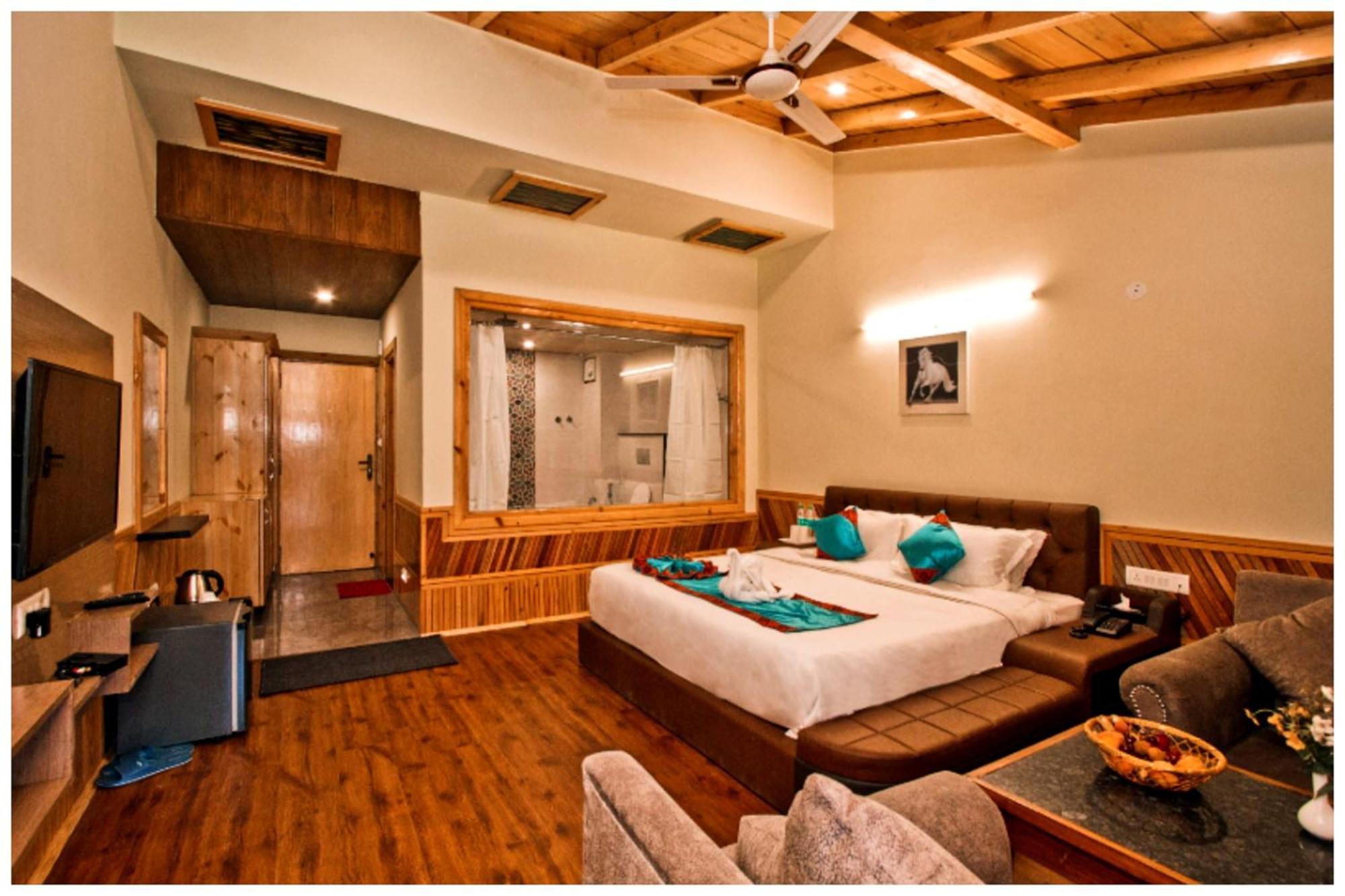 Manali Hotel T H E - B D - R E S O R T - Free Parking - Jungle Safari And Restaurant Facilities -Luxury & Spacious Room - Best Premium Hotel In Manali Bagian luar foto